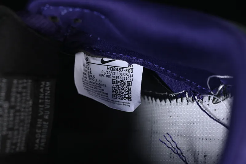 All Categories Nk SB Dunk Series Nk SB Dunk Low Low-top sneakers Supreme x Nike Dunk SB Dunk Low joint gray and purple low-top casual skateboard shoes HQ8487-500